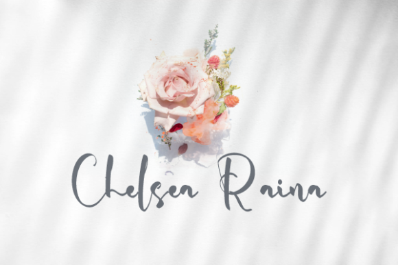 Chelsea Raina: A Slim Elegance for Personalized Branding